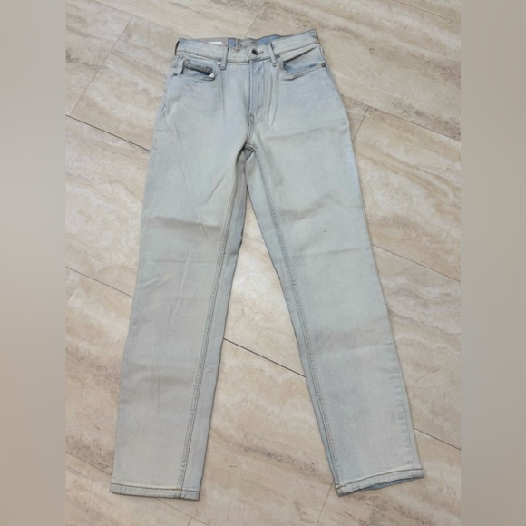Everlane Denim - NWT EVERLANE The Original Cheeky Jeans (24)